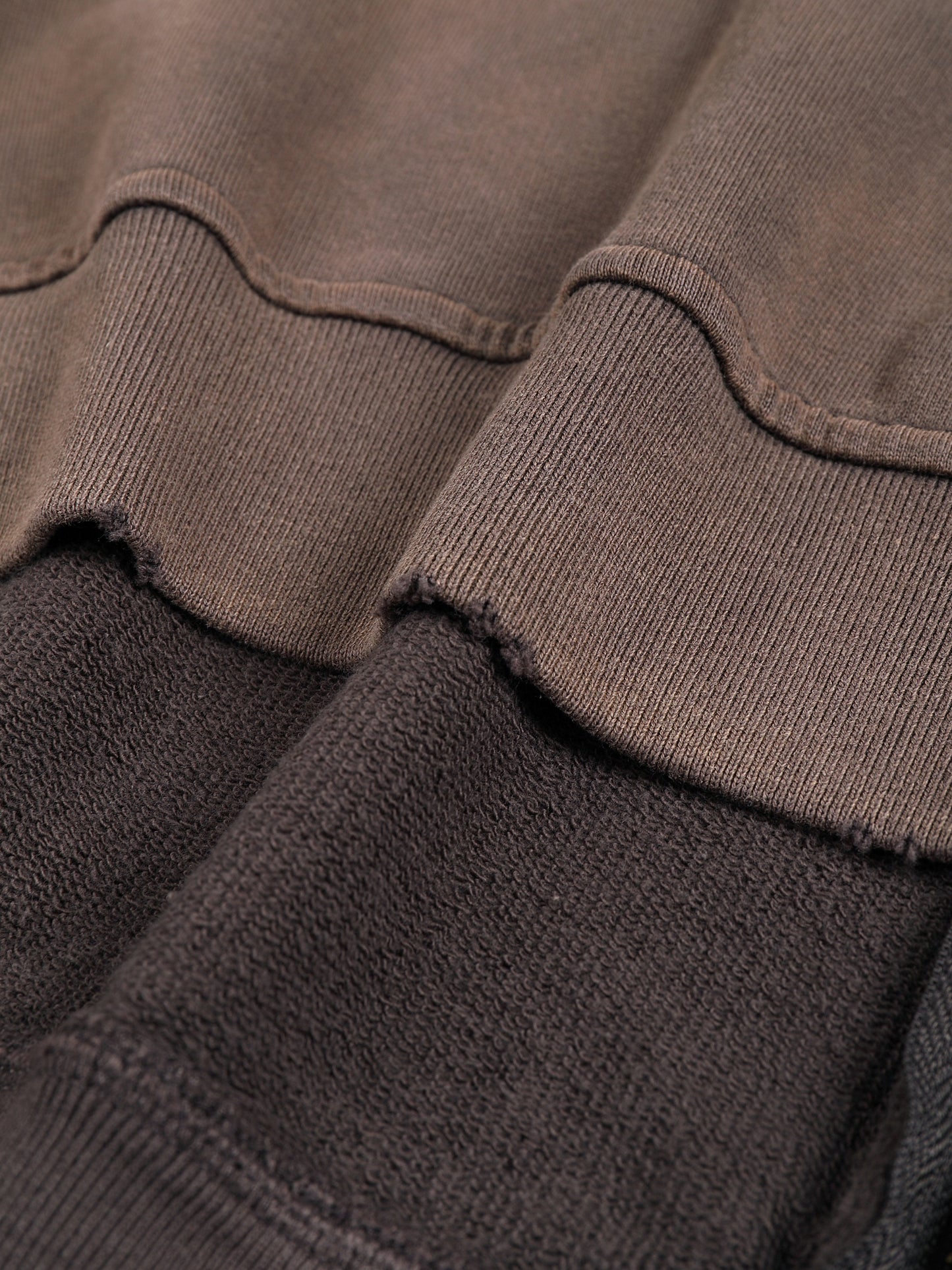 Hand-Frayed STRETCH LOGO ZIP-UP